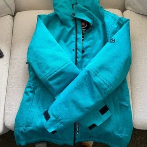 686 snowboarding coat like new fleece lined
